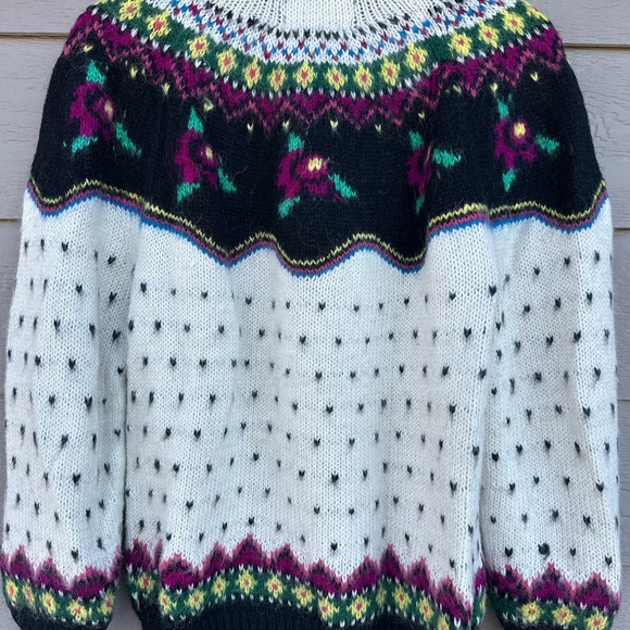 Vintage Fair Isle Nordic Sweater - Picture 2 of 10